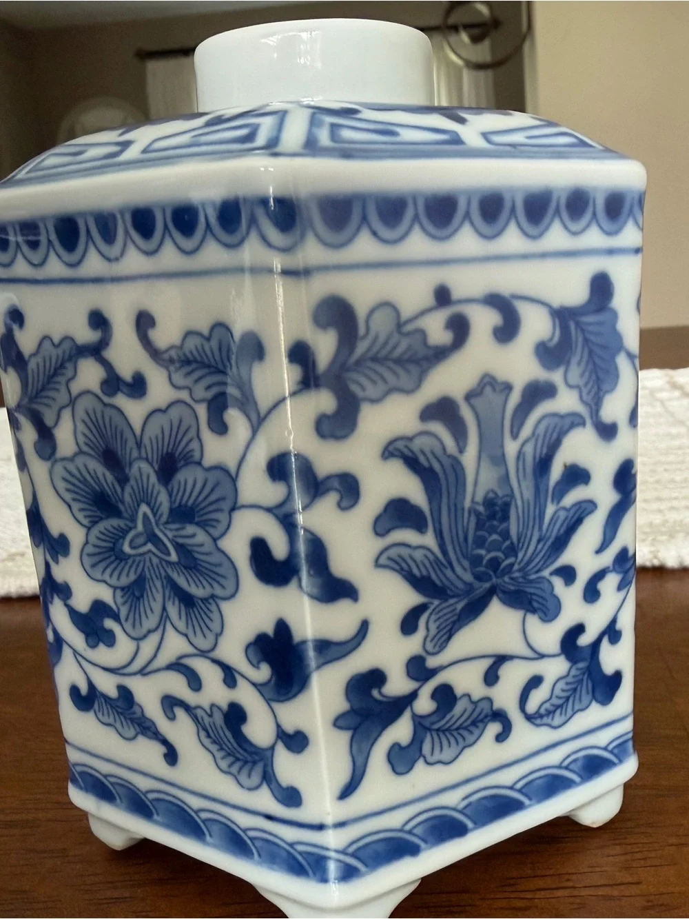 Blue and White Porcelain Hexagonal Tea Caddy
